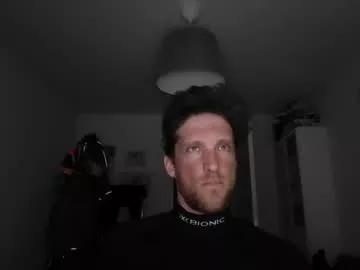 moms_little_monster on Chaturbate