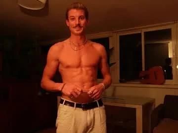 mrlong23cm on Chaturbate