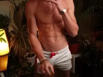 mrlong23cm on Chaturbate