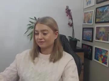 mysteryericax on Chaturbate