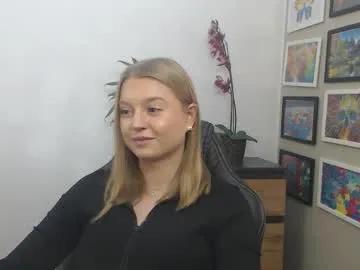 mysteryericax on Chaturbate