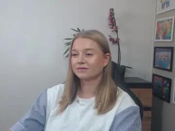 mysteryericax on Chaturbate