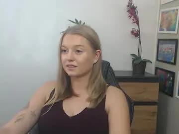 mysteryericax on Chaturbate