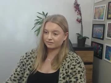 mysteryericax on Chaturbate