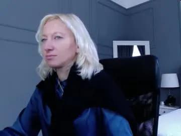 natalie_bitton on Chaturbate