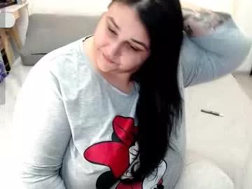 naughtykiss22 on Chaturbate