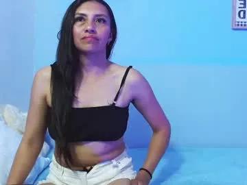 naya_10 on Chaturbate