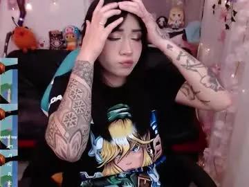 newjadedelux on Chaturbate