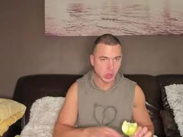 paulblack021 on Chaturbate