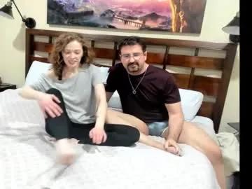 peaches_and_cupcake on Chaturbate