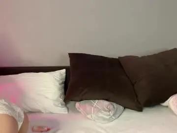 petalpage on Chaturbate