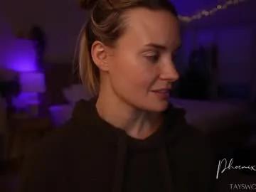 Freechat phoenix_taylor on Chaturbate