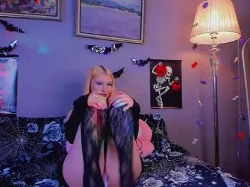 phoenixvale on Chaturbate