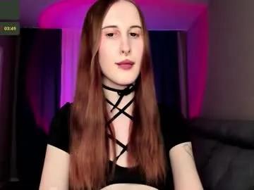 pinkypaws on Chaturbate