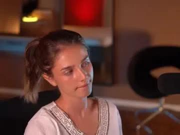 raisadoll on Chaturbate