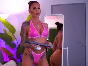 raquellevon on Chaturbate