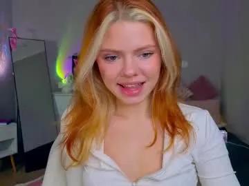 red__candy on Chaturbate