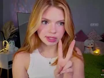 red__candy on Chaturbate