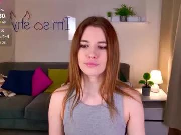 risharoush on Chaturbate