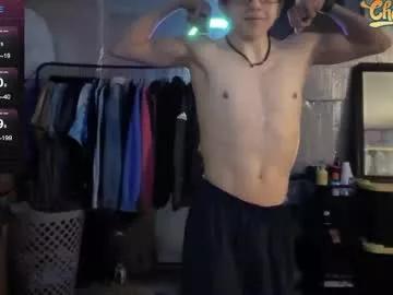 robertcicijr21 on Chaturbate 