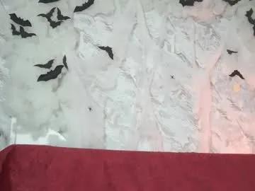 roselinedior on Chaturbate