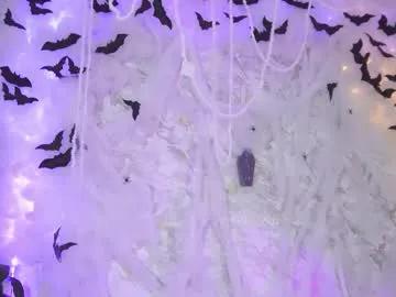 roselinedior on Chaturbate