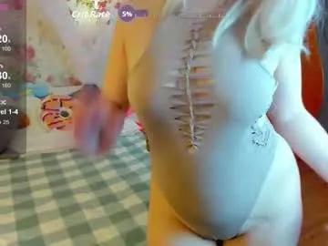 rosethomas_ on Chaturbate