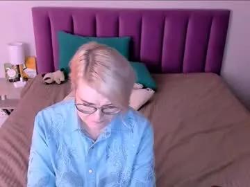 sabrinamacmarren on Chaturbate