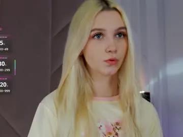 saramist from Chaturbate