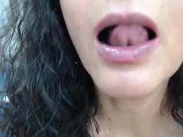 scarlettgreen_ on Chaturbate