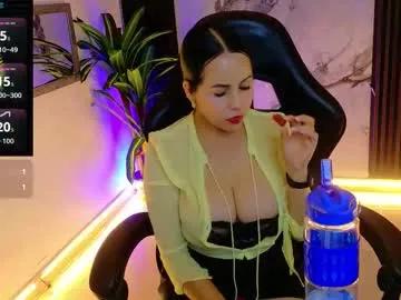 scarlettt_jones on Chaturbate