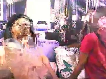 sexyva4u2luv on Chaturbate