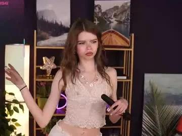 shelleyborom on Chaturbate