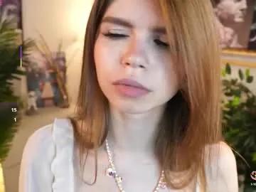 shelleyborom on Chaturbate