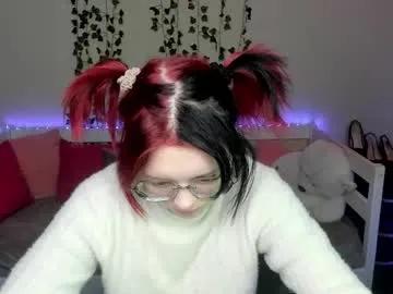 shy_elina01 on Chaturbate