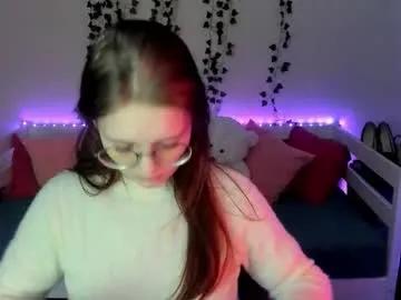 shy_elina01 on Chaturbate