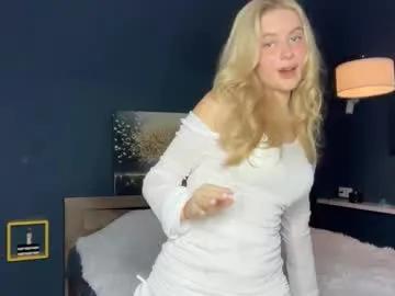 skyeveil on Chaturbate