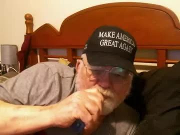 slydevi1 on Chaturbate