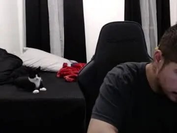 Freechat spanishcouple4255 on Chaturbate