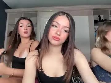 Freechat stellapearl on Chaturbate