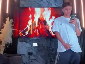 stiiveen_24cm on Chaturbate 