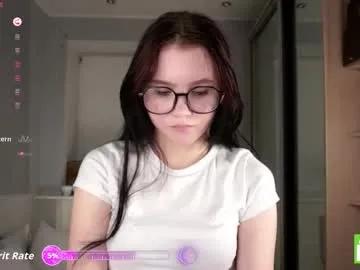 sweetyoops on Chaturbate
