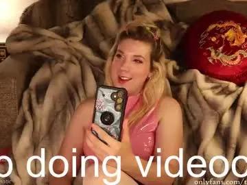 tealchromatic on Chaturbate