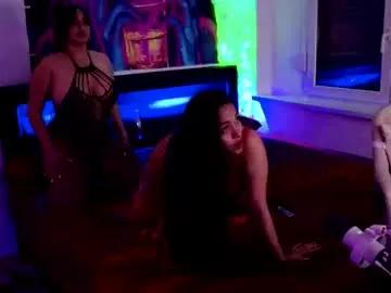 triotemptation on Chaturbate