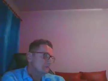 Freechat ulmeni4 on Chaturbate