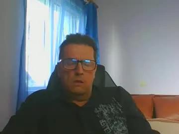 Freechat ulmeni4 on Chaturbate