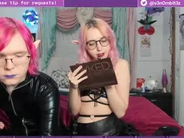 v3n0mb1t3z on Chaturbate