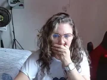 venecasexy44 on Chaturbate