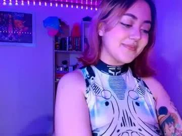 violeet_smile on Chaturbate