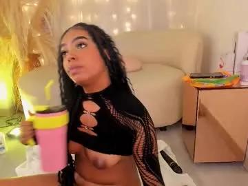 violett23_ on Chaturbate